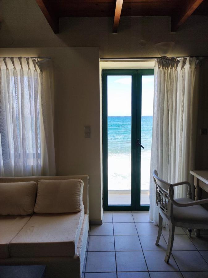 Thalassa Apartments 레팀노 외부 사진