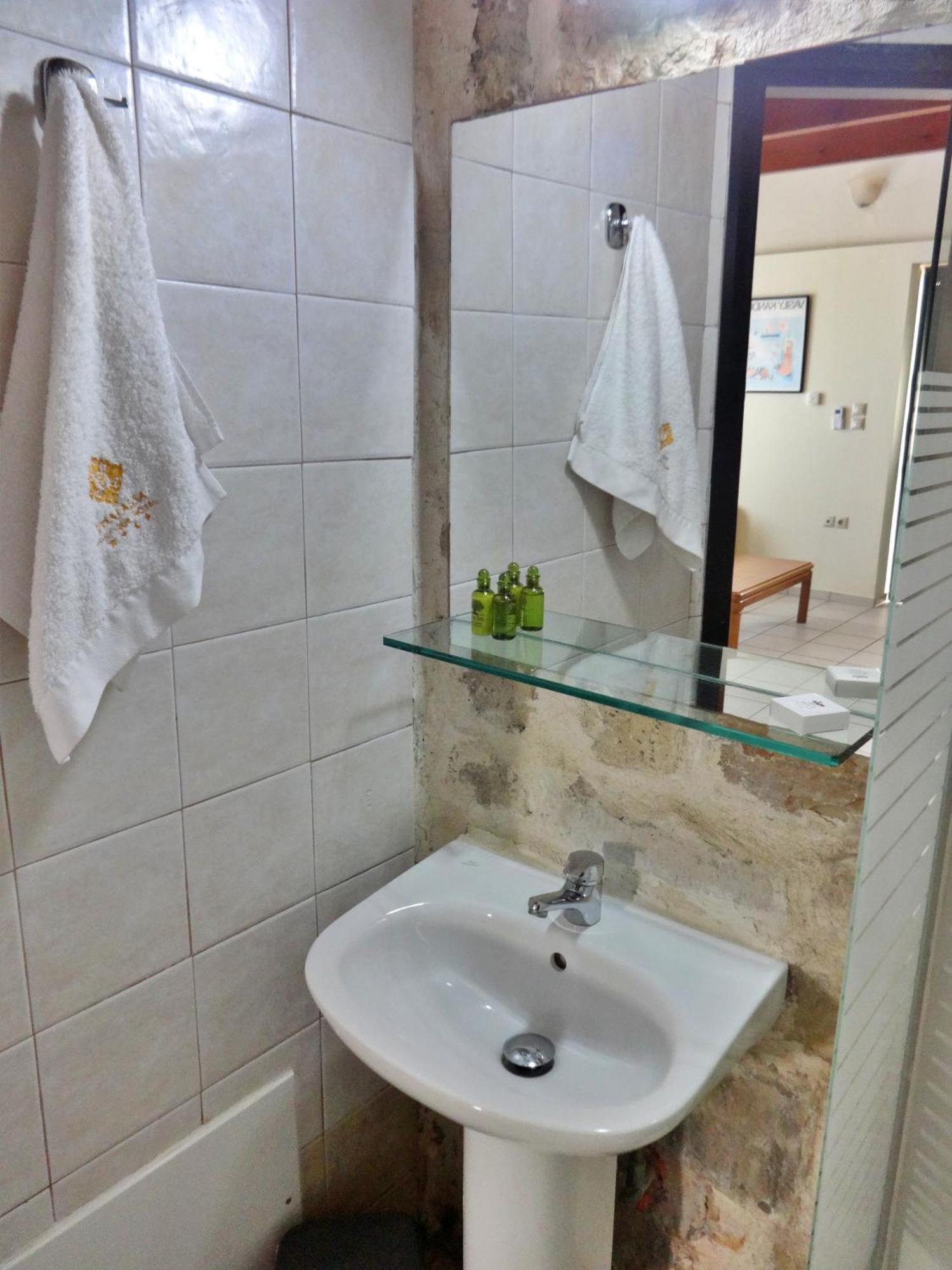 Thalassa Apartments 레팀노 외부 사진