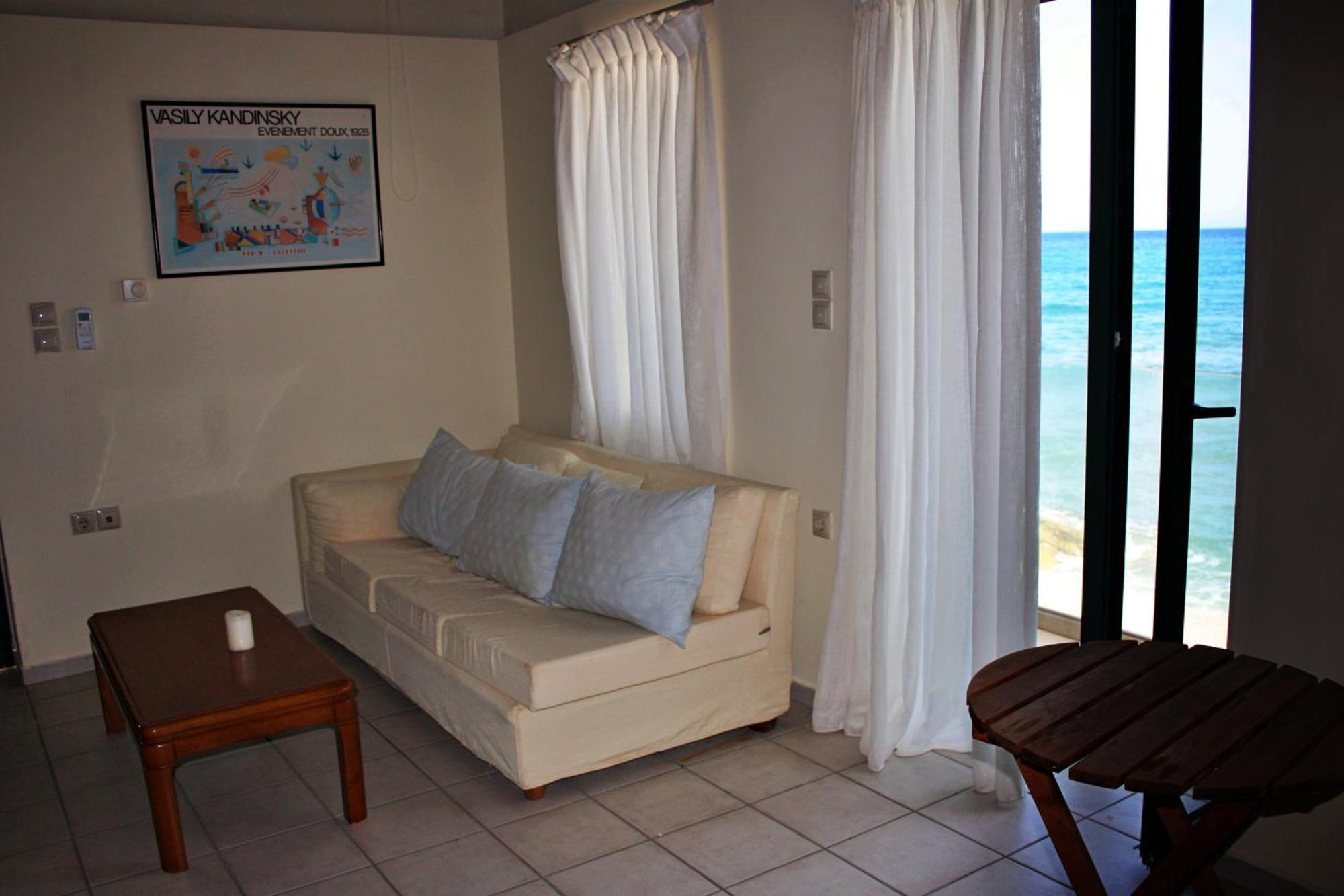 Thalassa Apartments 레팀노 외부 사진